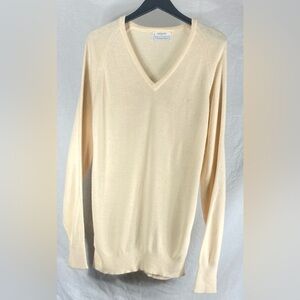 Dior Men's yellow V-Neck Sweater